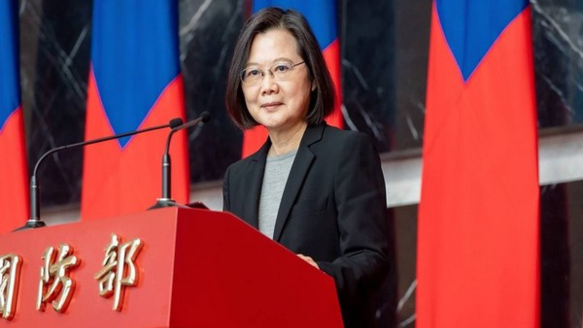 Taiwan president pledges to engage with world